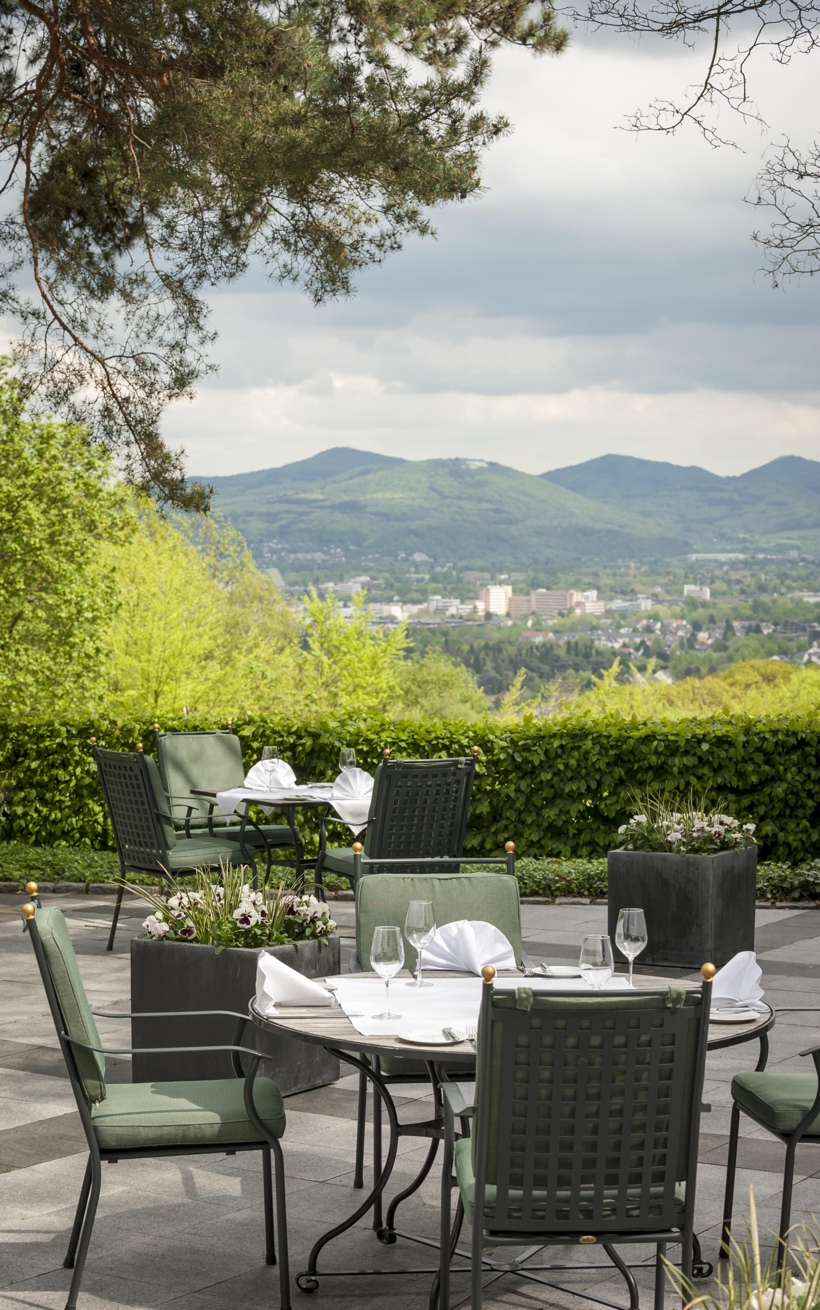 Hotel Dorint Venusberg Bonn Esterno foto